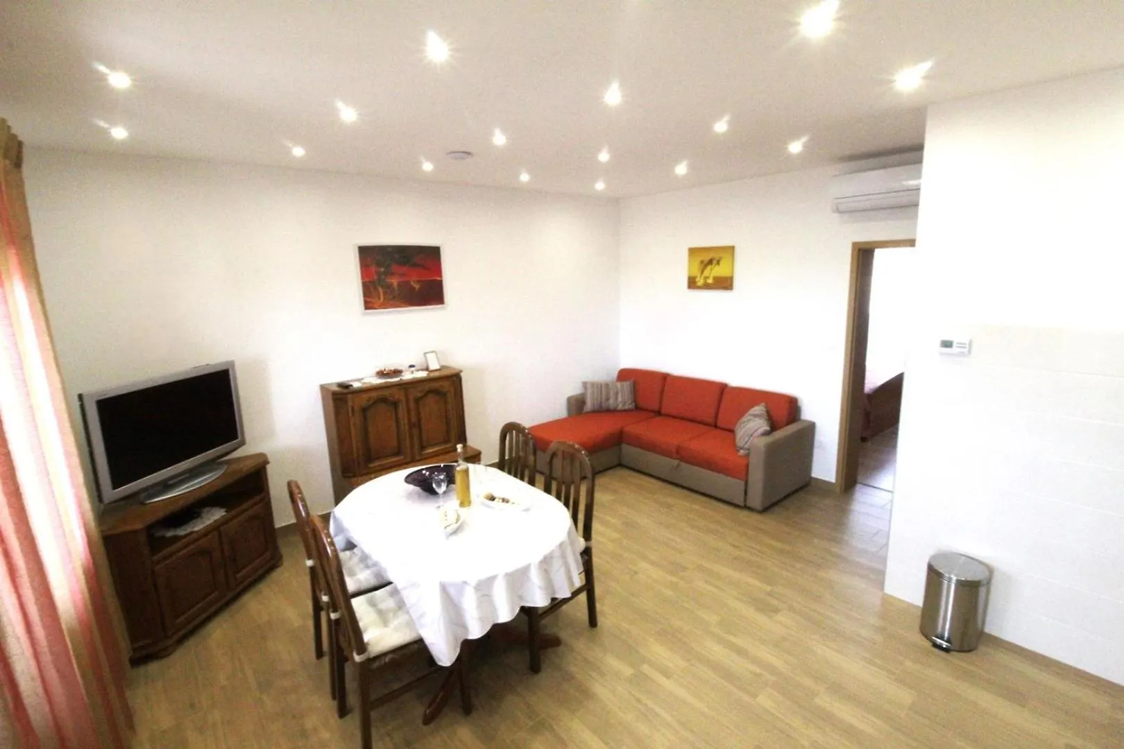 Apartments Tre Pini Seget  0*, Seget (Umag)
