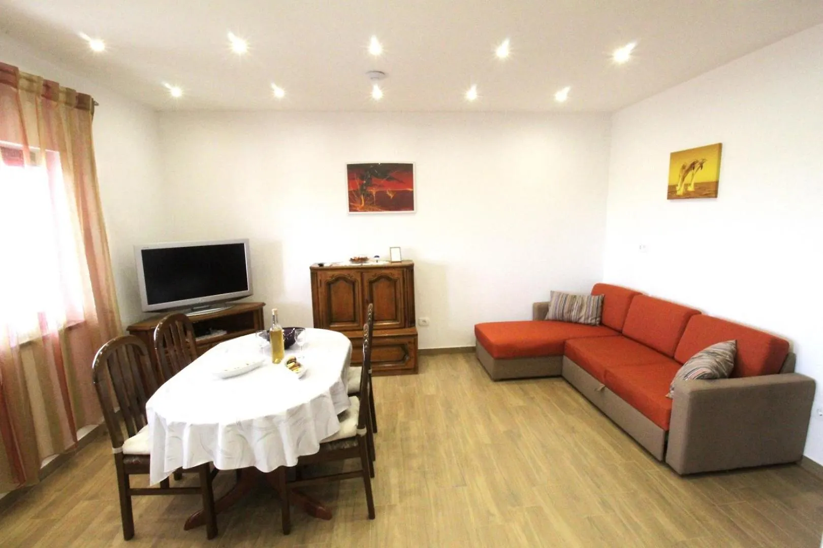 Guest house Apartments Tre Pini Seget