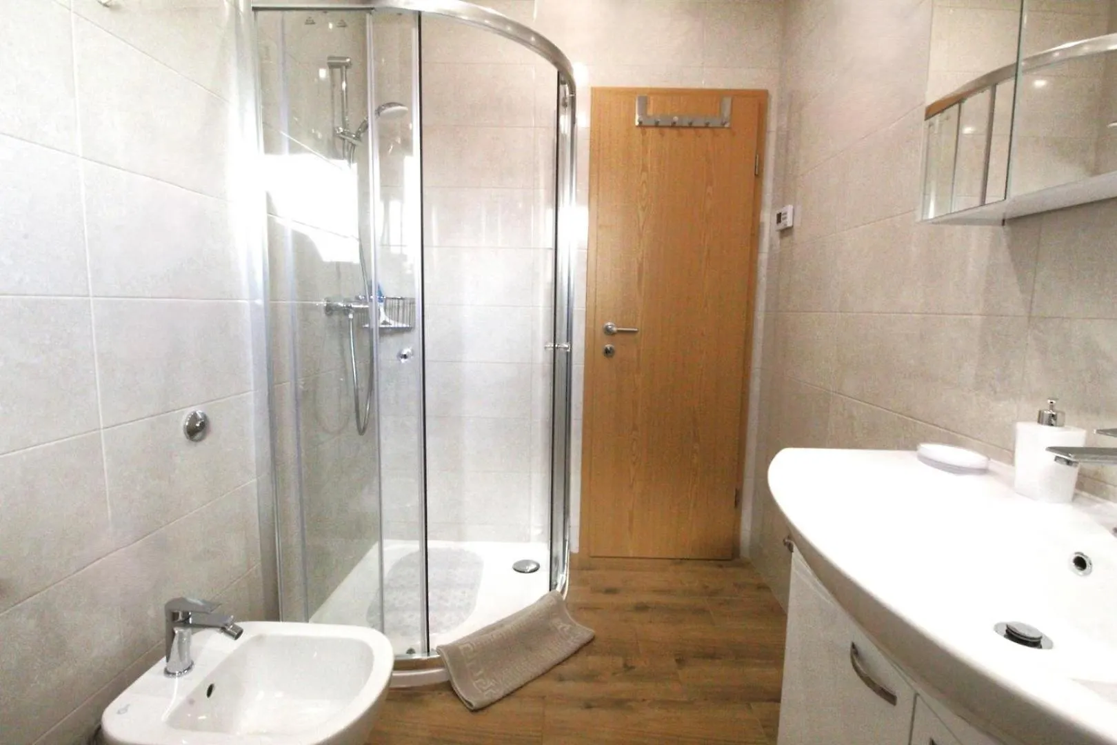 Guest house Apartments Tre Pini Seget  Croatia
