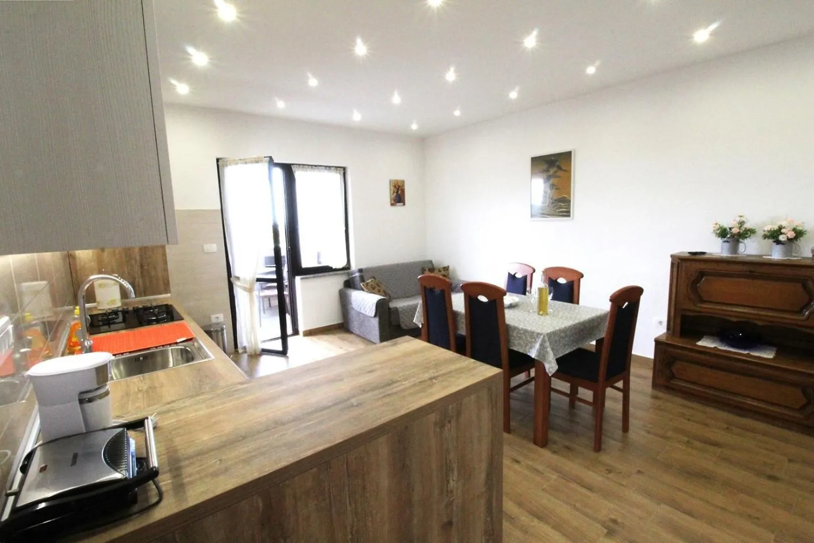 Apartments Tre Pini Seget  Guest house Seget (Umag)